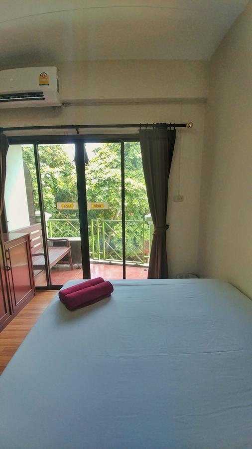 Four Sons Village Bangkok Exterior photo